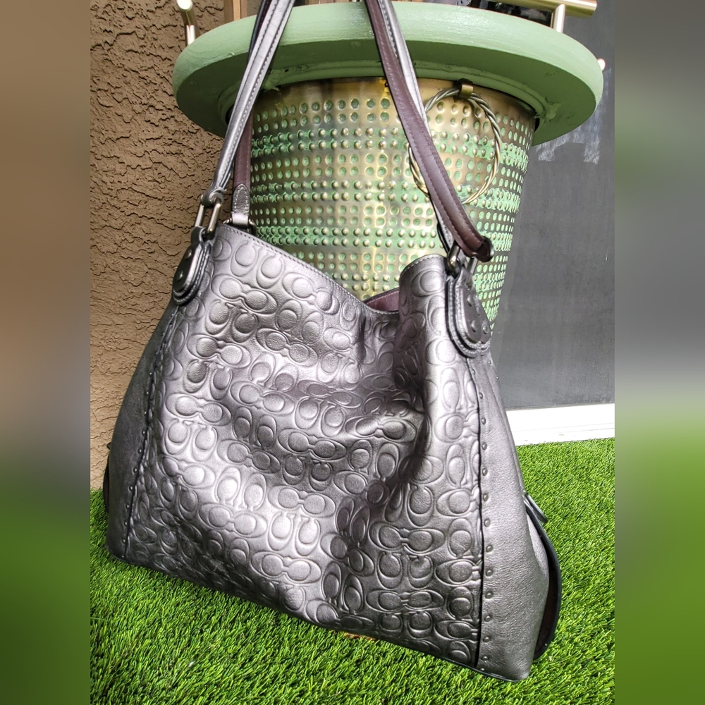 Limited Edition "Coach" Silver Embossed Women's Bag
